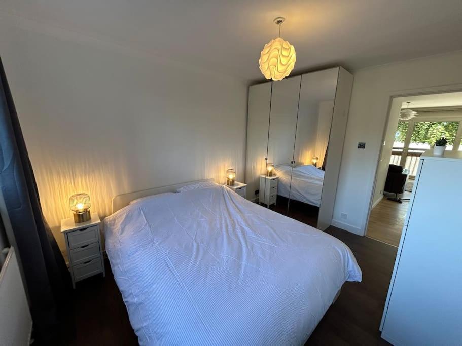 Homely & Thames View Apartamento *