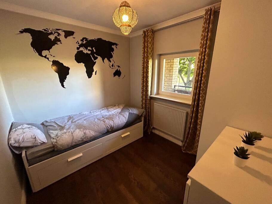 Homely & Thames View Apartamento
