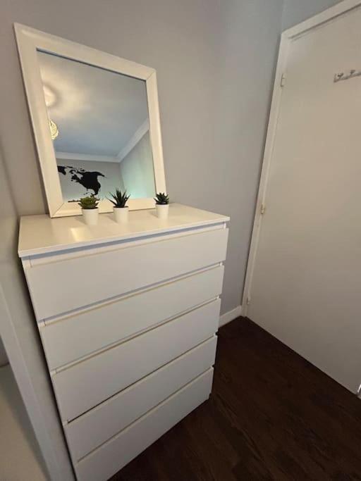 Homely & Thames View Apartamento Londres